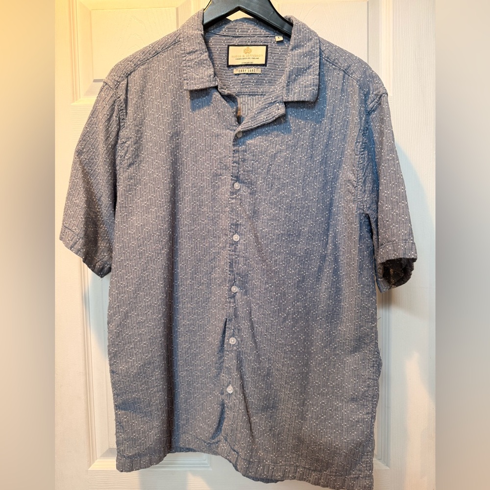 Short-Sleeve Blue Textured Button-Down Shirt by Lloyd & Jefferson